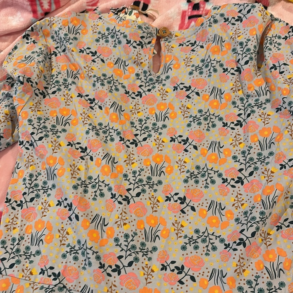 Dress - Picture 4 of 4